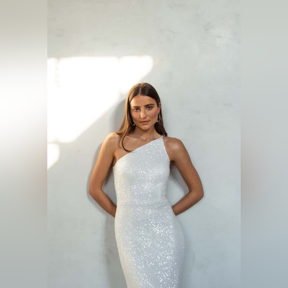Jenny Yoo White One-Shoulder Sequin Maxi Gown Dress - Picture 4 of 5